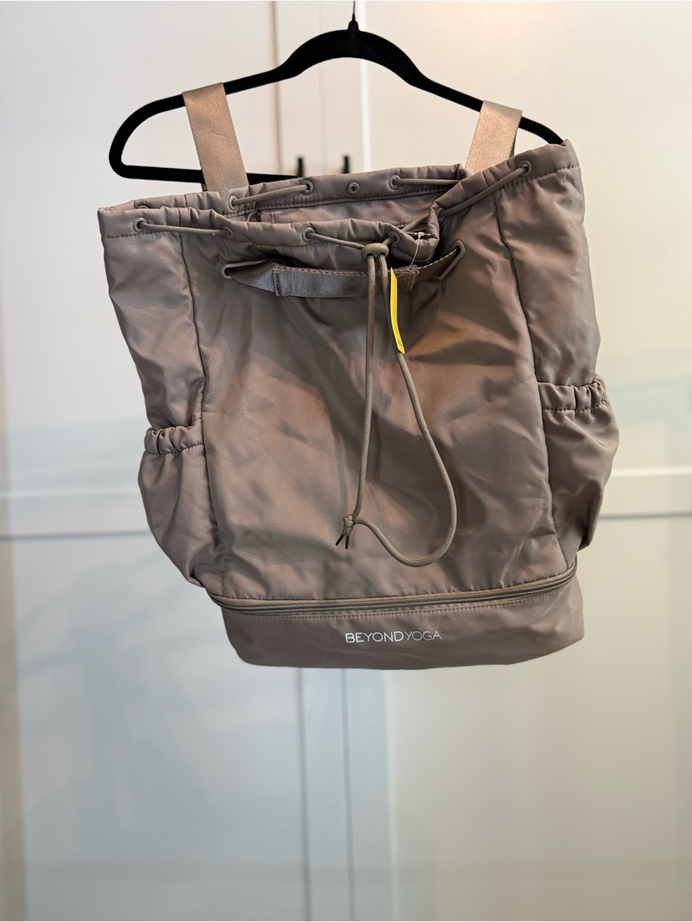 NWT Beyond Yoga Convertible Gym Bag / Backpack Tote